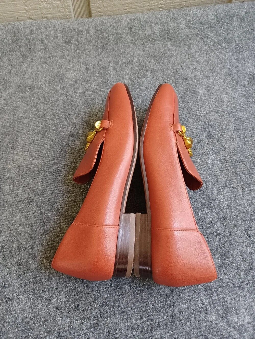 Tory Burch Jessa Horse Hardware Leather Loafer Size 6.5 M Women In Dark Sienne
